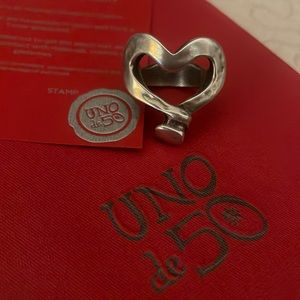 Uno de 50 Nailed Heart Ring